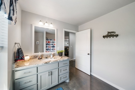 Home For Sale in Chouteau, Oklahoma - image 24