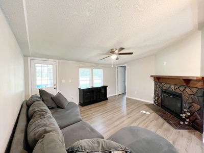 Country Home For Sale In Archer, Fl! - image 20