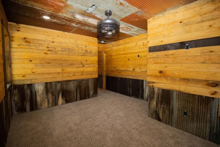 Charming Cabin For Sale In Compton, Arkansas - image 16
