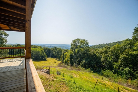 Charming Cabin For Sale In Compton, Arkansas - image 6