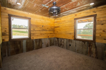 Charming Cabin For Sale In Compton, Arkansas - image 12