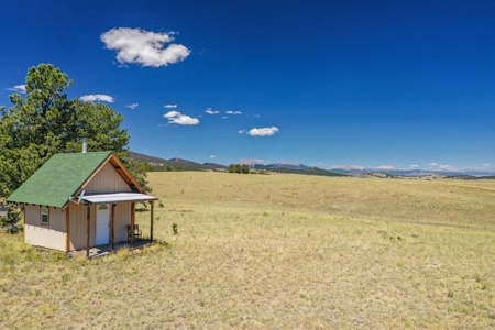 Magnificent Corner Lot In Ranch Of The Rockies - image 13