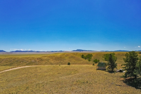 Magnificent Corner Lot In Ranch Of The Rockies - image 9