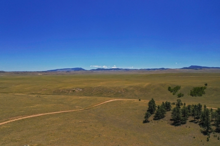 Magnificent Corner Lot In Ranch Of The Rockies - image 8