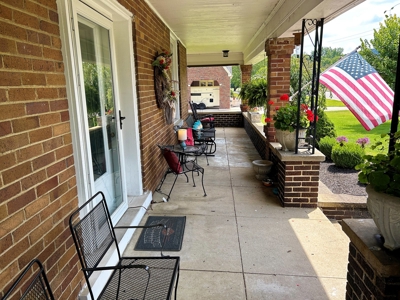 Large Brick Home In Town With Garage - Liberty, Ky. - image 7