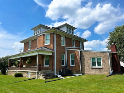 Large Brick Home In Town With Garage - Liberty, Ky. - image 2