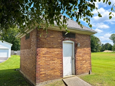 Large Brick Home In Town With Garage - Liberty, Ky. - image 3