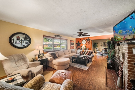Home For Sale in Pryor, Oklahoma - image 16