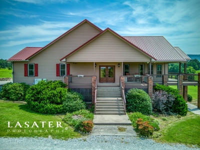 Executive Home Gaither Mountain Views For Sale in Harrison - image 3