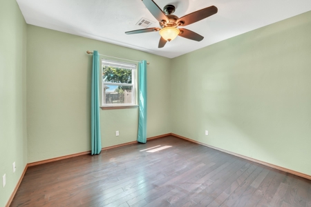 Home For Sale In Elk City, Oklahoma - image 37