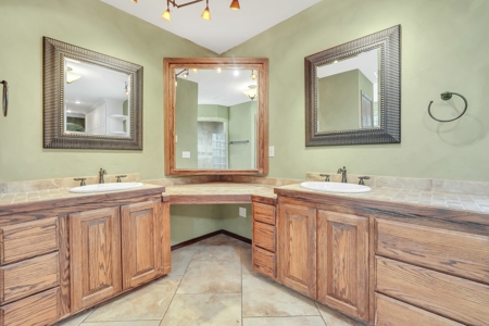 Home For Sale In Elk City, Oklahoma - image 27