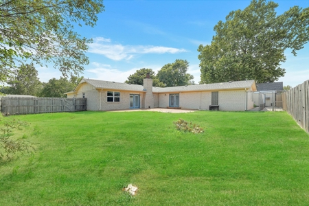 Home For Sale In Elk City, Oklahoma - image 44