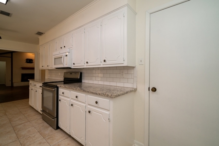 Real Estate Auction Longview Texas - image 40