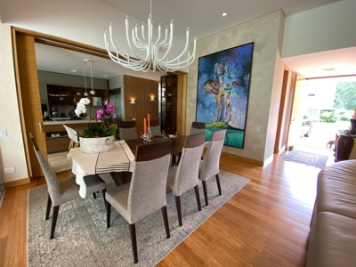 Home with smart features and jacuzzi - image 20