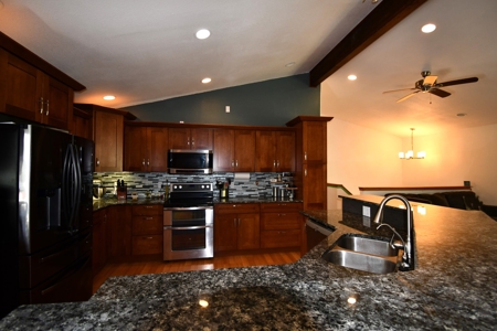 4 Bedroom 3 Baths 1.97 Acres of Privacy - image 14