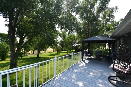 4 Bedroom 3 Baths 1.97 Acres of Privacy - image 31