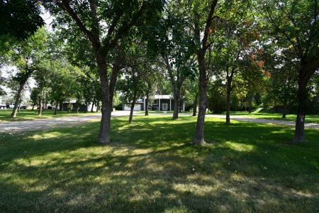 4 Bedroom 3 Baths 1.97 Acres of Privacy - image 37