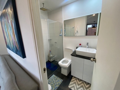 Envigado Apartment: Modern Comfort in a Charming Space - image 5