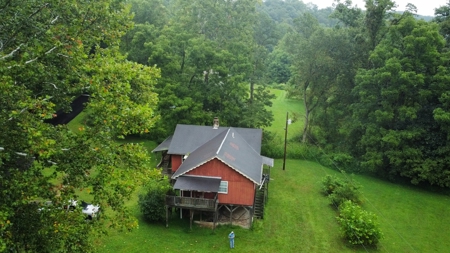 Home on 18.98 acres in Vanceburg Kentucky - image 5