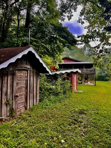 Home on 18.98 acres in Vanceburg Kentucky - image 32
