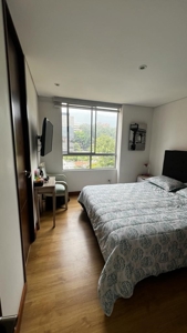 Condo with contemporary Design in Poblado - image 9