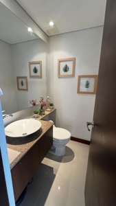 Condo with contemporary Design in Poblado - image 4