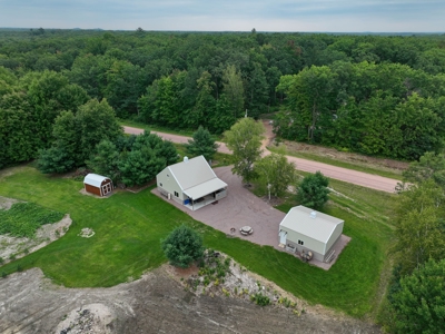 Hunting Camp for Sale in Clark County, Wisconsin - image 4
