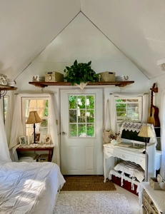 Cozy Retreat in Caldwell County, MO, Tiny Home with Loft - image 9