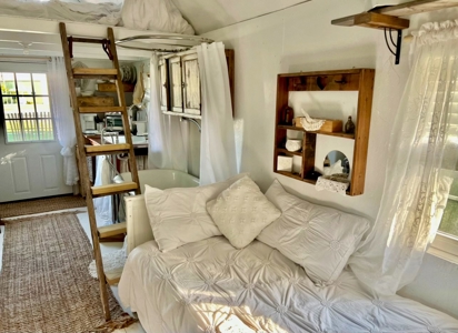 Cozy Retreat in Caldwell County, MO, Tiny Home with Loft - image 8