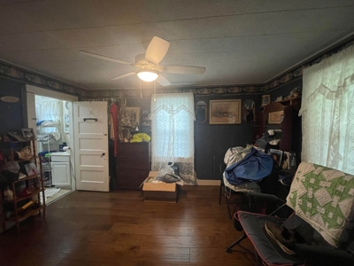 Home in Burkesville, Kentucky - image 8