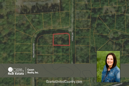Residential Lot in Fairfield Bay, Arkansas - image 1