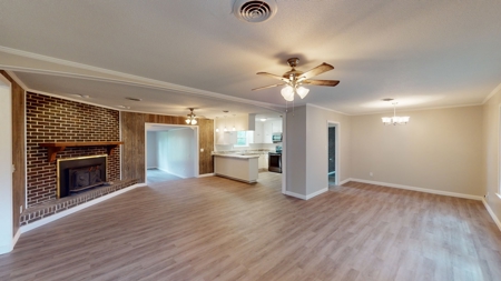 Country Home On 10.2 acres - image 1