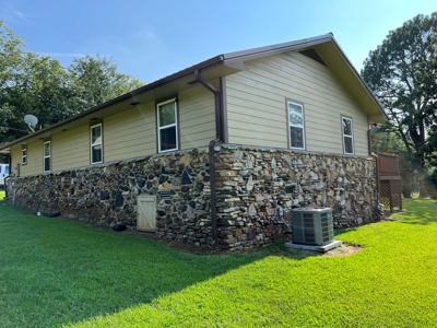 House For Sale In Scenic Calico Rock, Arkansas - image 11