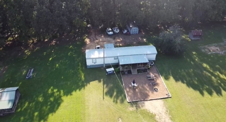 Affordable Home Near Tennessee River for Sale in Linden, TN! - image 2