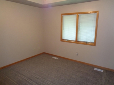Home For Sale Council Bluff - image 16