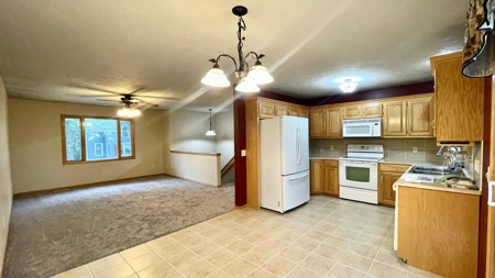 Home For Sale Council Bluff - image 48