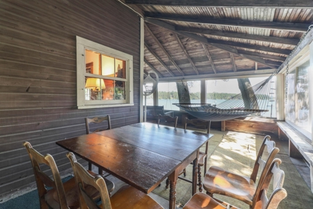 Chain O' Lakes Home For Sale in Waupaca WI - image 48