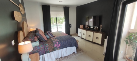 4 Bedroom Apartment in PH Las Olas 2 *SOLD* - image 2