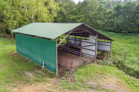 Country Home in Pall Mall, Tennessee - image 33