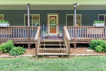 Country Home in Pall Mall, Tennessee - image 47