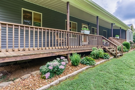 Country Home in Pall Mall, Tennessee - image 46