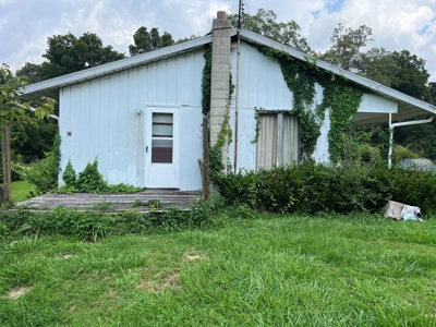 🌳 Fixer Upper - Enjoy Peaceful Country Life on 5 Acres 🌳 - image 3