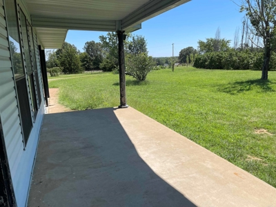 Ash Flat Arkansas Country Home For Sale - image 7