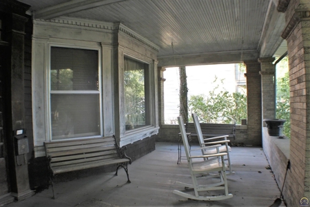 Emporia, Kansas Historic Home For Sale At Internet Auction - image 2