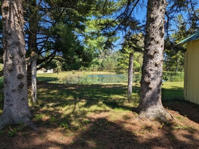 Country Home 1.67 acres with Pond for Sale Atlanta MI - image 15