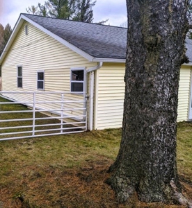 Country Home 1.67 acres with Pond for Sale Atlanta MI - image 46