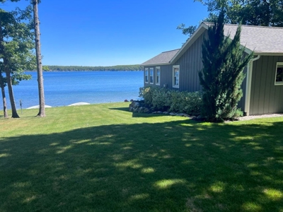 Lakeside Home for Sale Johannesburg MI Otsego County - image 16