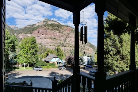 Luxury Mountain Home For Sale In Ouray, Colorado - image 6