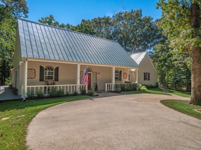 3/3/4 Lakefront Home Holly Lake Ranch East Texas Wood County - image 6