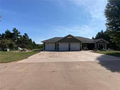 Home on 10 Acres w/ Outbuildings For Sale in Willow River MN - image 45